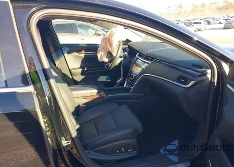 2017 Cadillac Xts Luxury z USA, uszkodzony, nr VIN 2G61M5S30H9107664